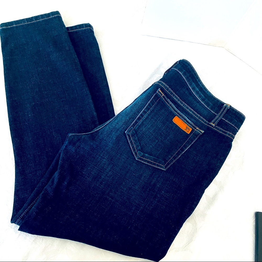 Joe’s  Chrissy jeans mid rise dark was skinny W31 L27
